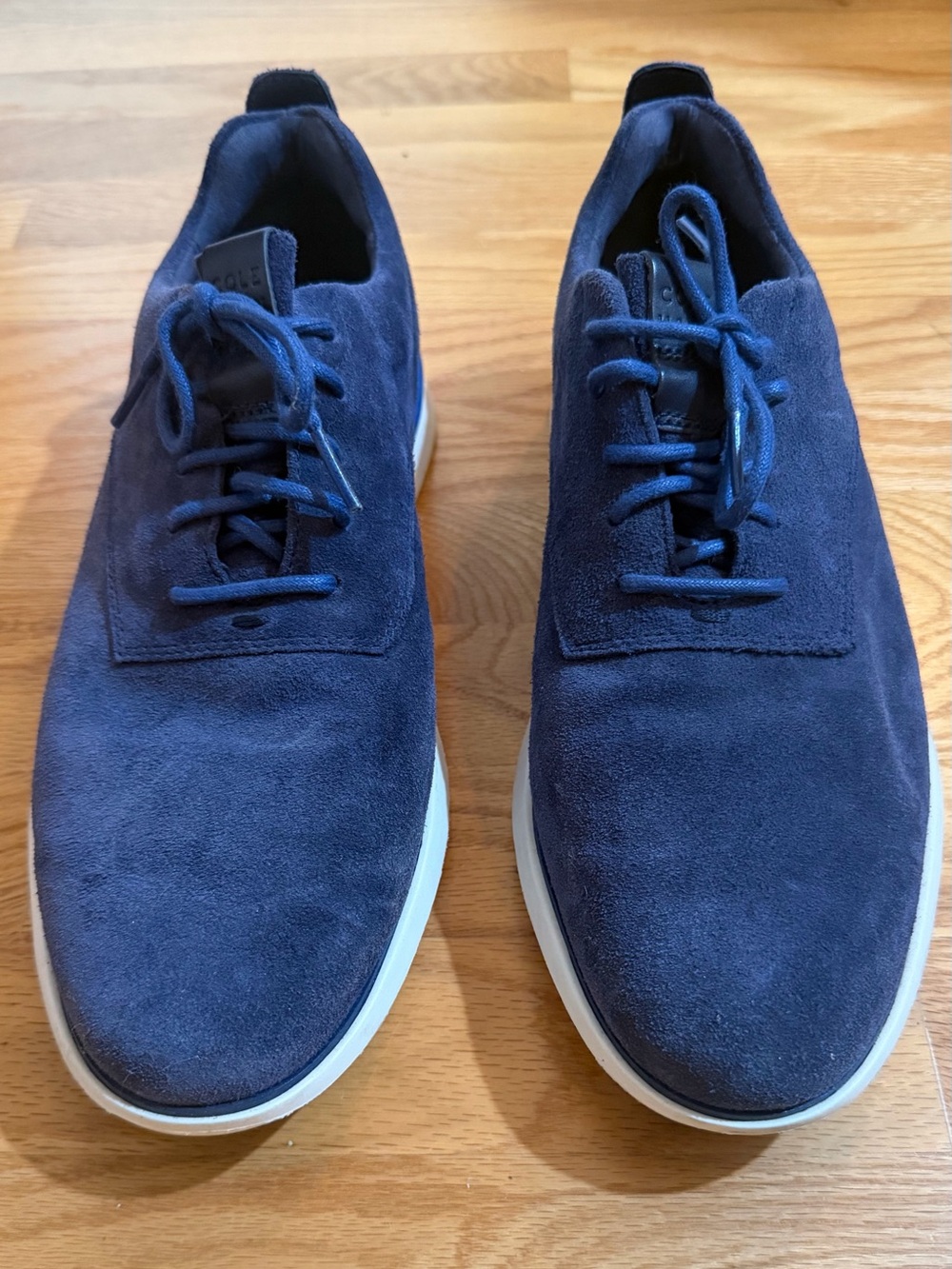 COLE HAAN Men's Blue Suede Casual Lace-Up Shoes Sz 10.5 Like New